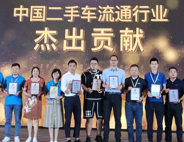 重庆永辉小额贷款人工客服电话怎么打